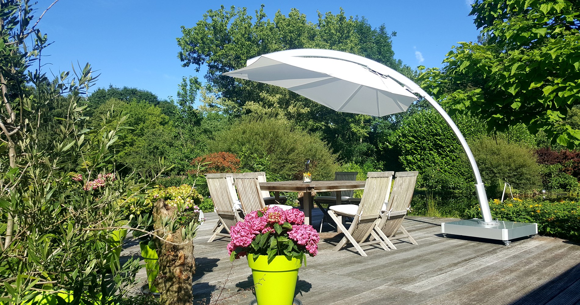 Icarus design umbrella residential project BelgiumHR2.jpg