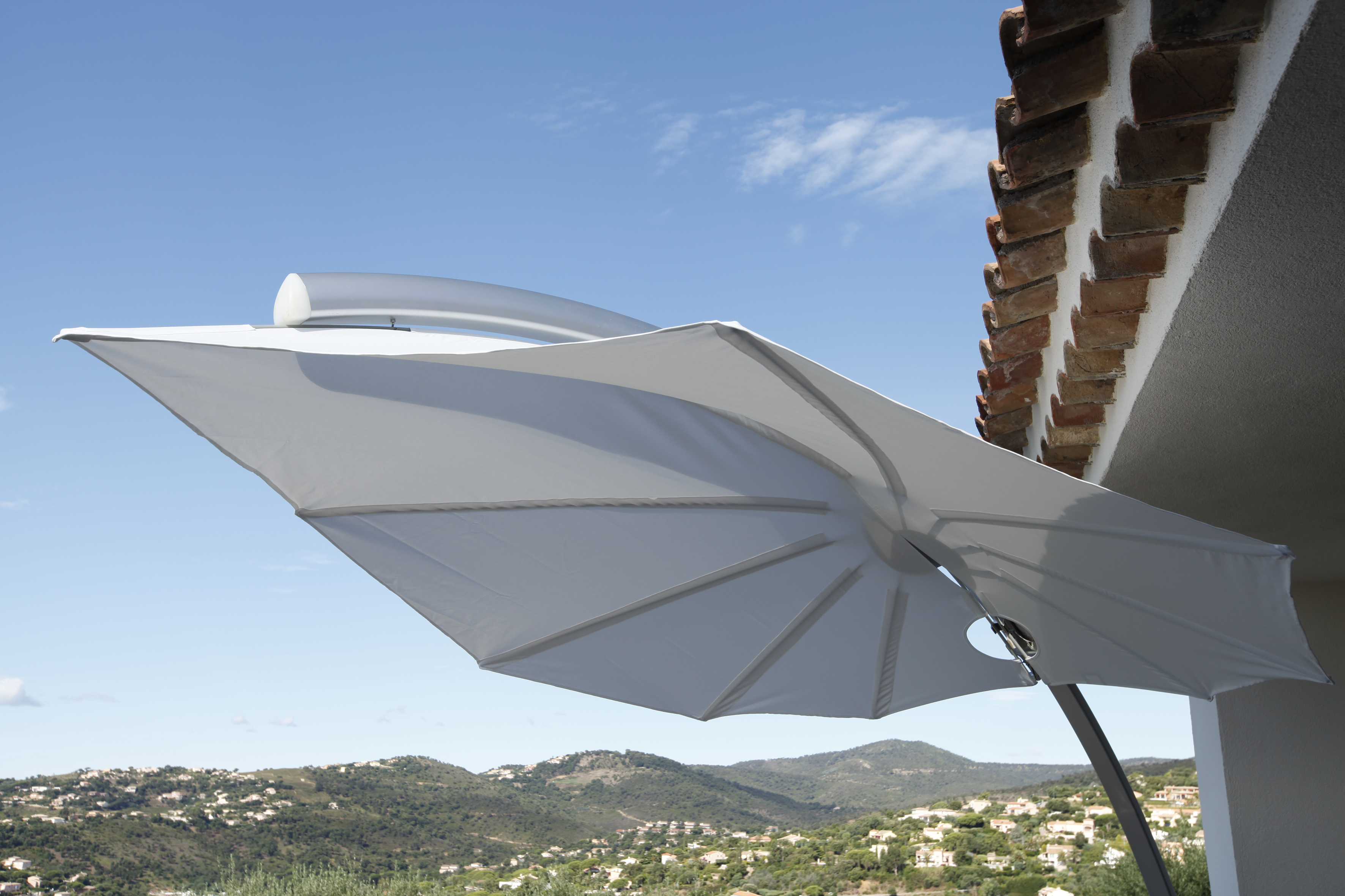 Icarus residential France 2 HR.jpg