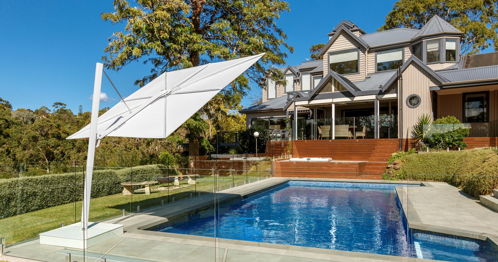 Versa UX Architecture - cantilever umbrella - Australia LR.jpg