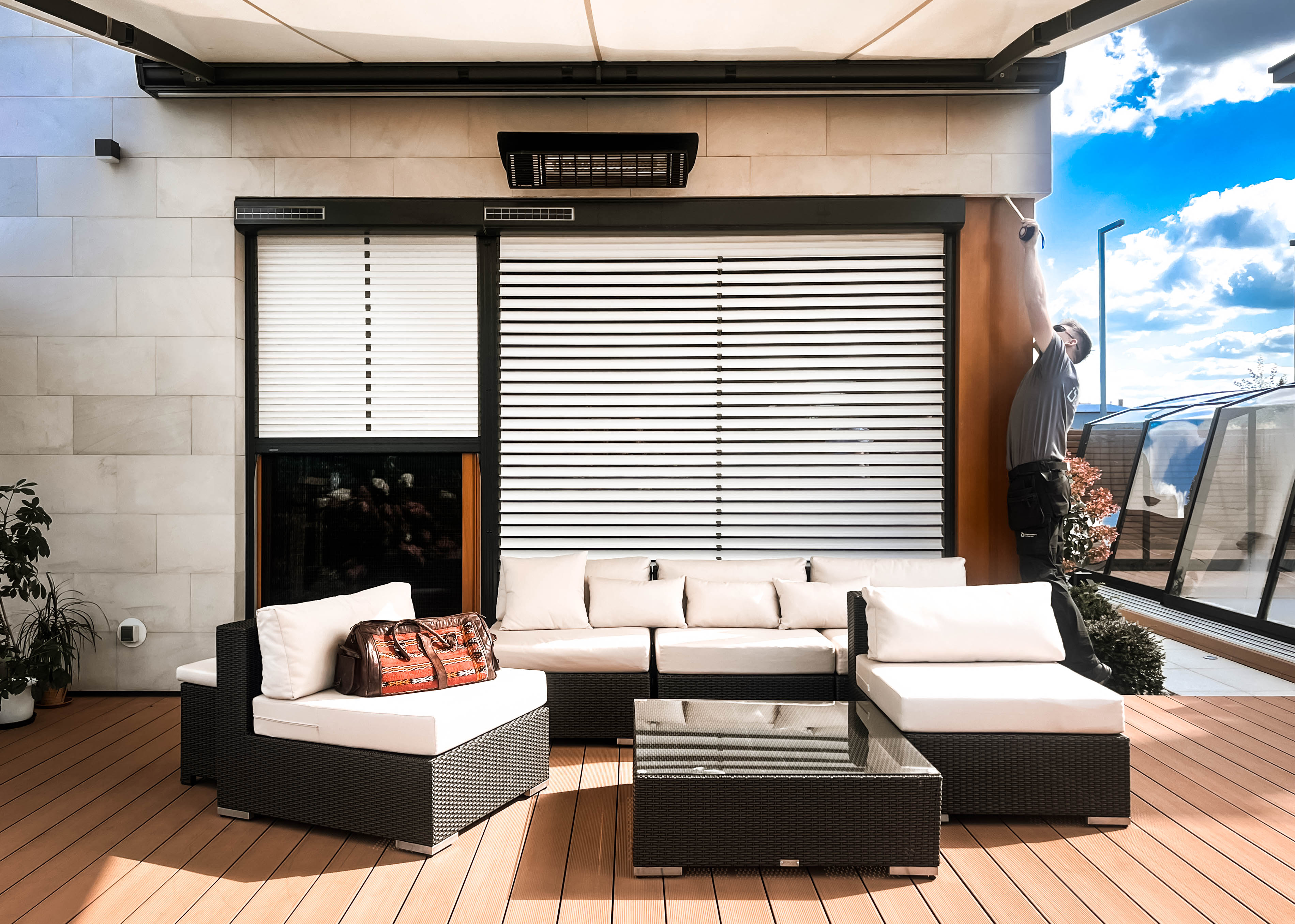 Koralewski_Rolety solarne z funkcją żaluzji, bubendorff, żaluzje fasadowe, -9249.jpg