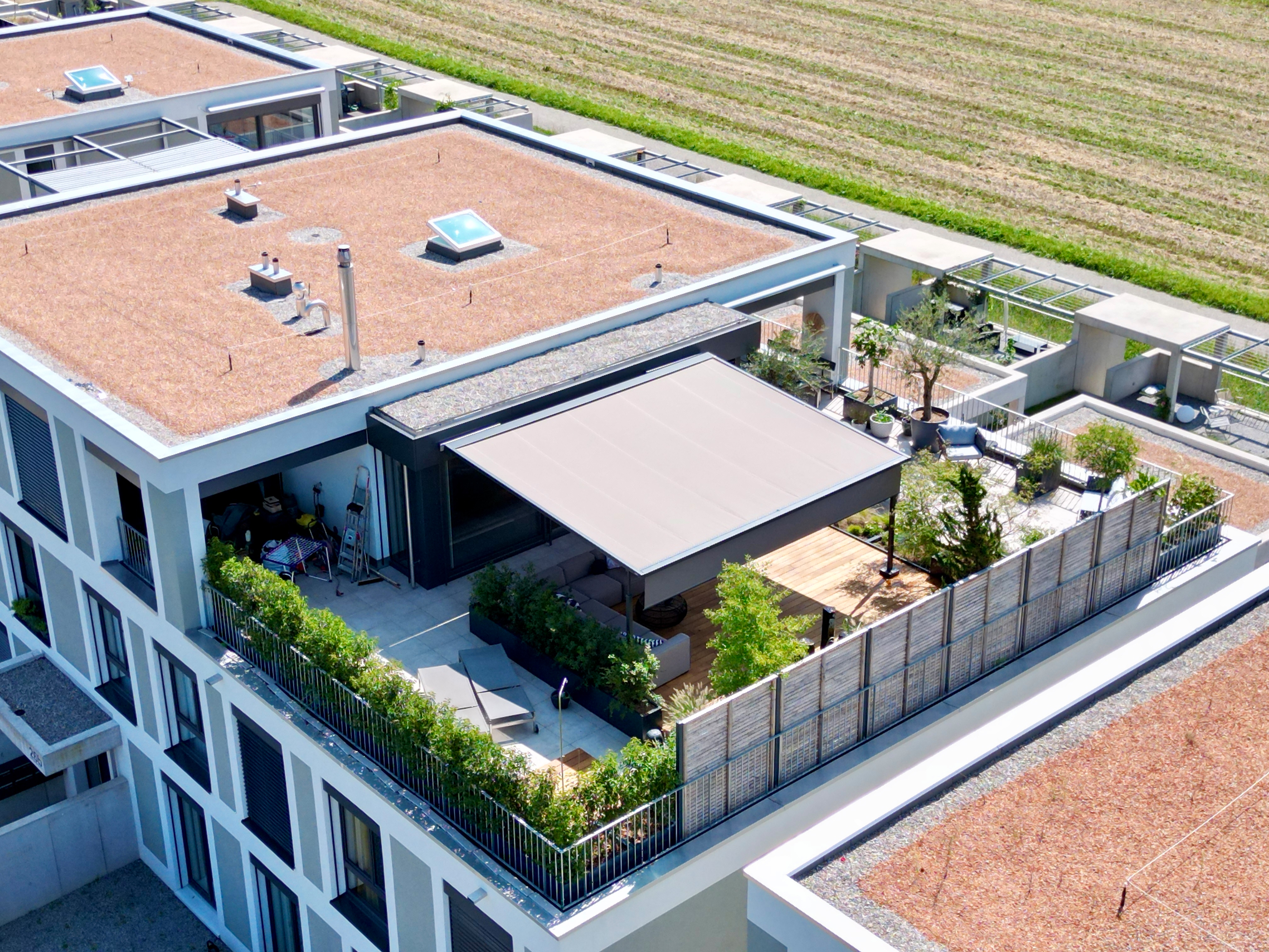 mx pergola style Ref Bürglen CH 140612 202408.jpg