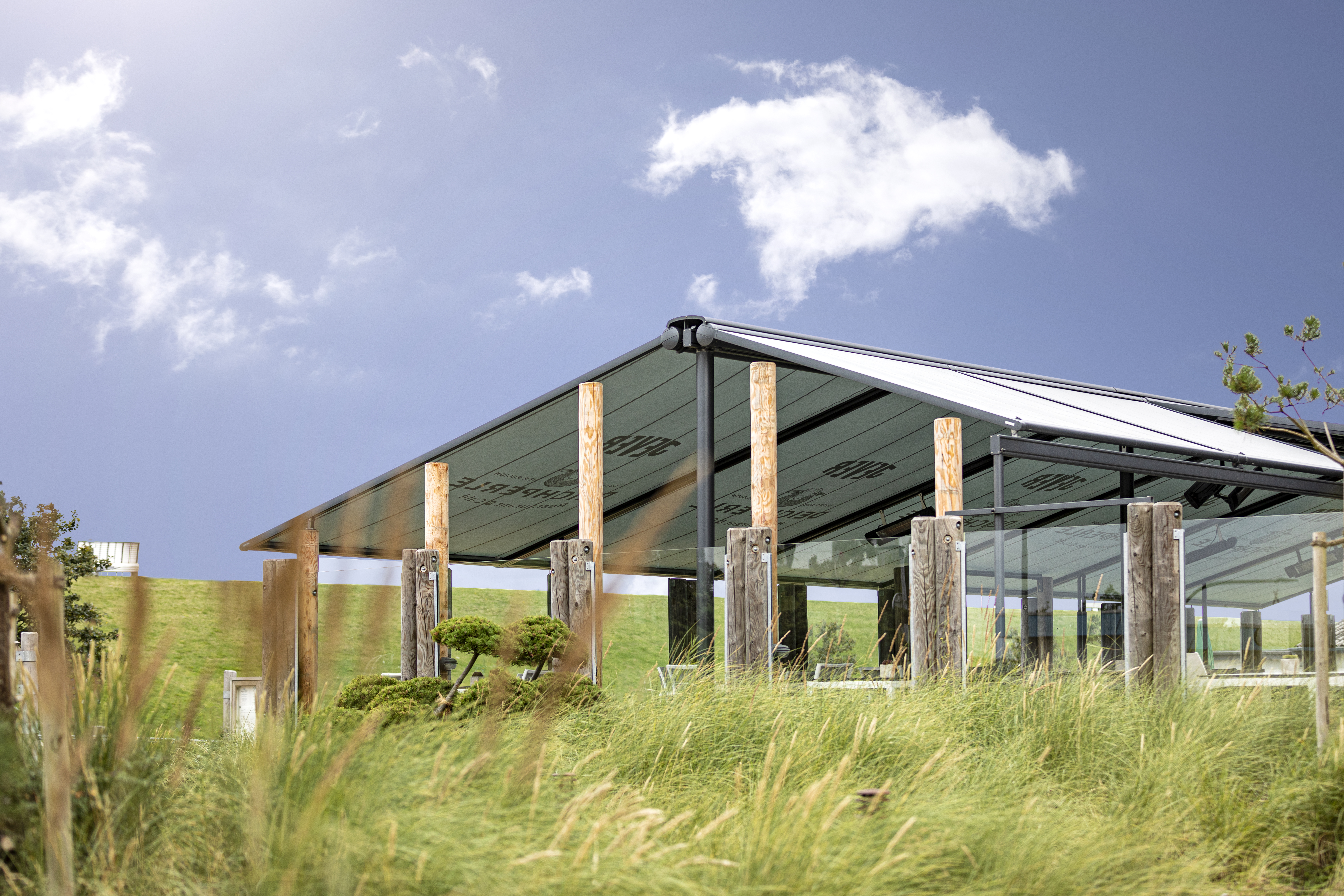 mx syncra pergola classic Ref Büsum 14 202110.jpg